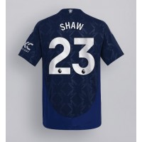 Camisa de time de futebol Manchester United Luke Shaw #23 Replicas 2º Equipamento 2024-25 Manga Curta